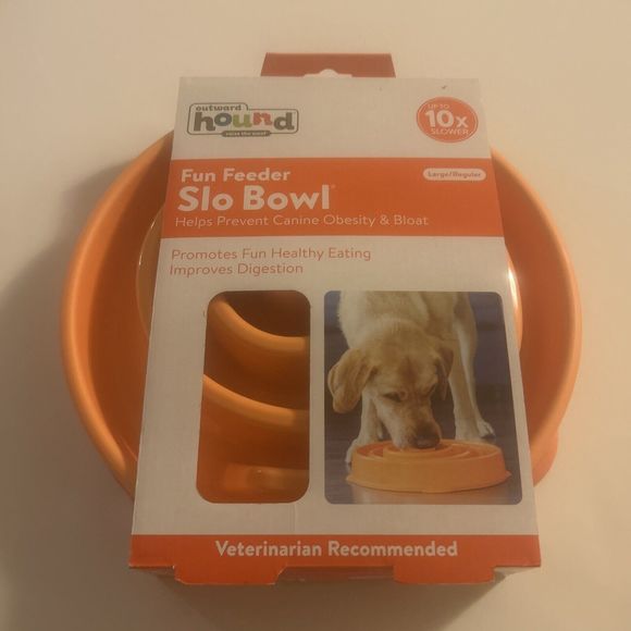 New Outward Hound Fun Feeder Slo Bowl-Holds 4 Cups-Orange-Dogs Eat 10x Slower - Picture 1 of 2
